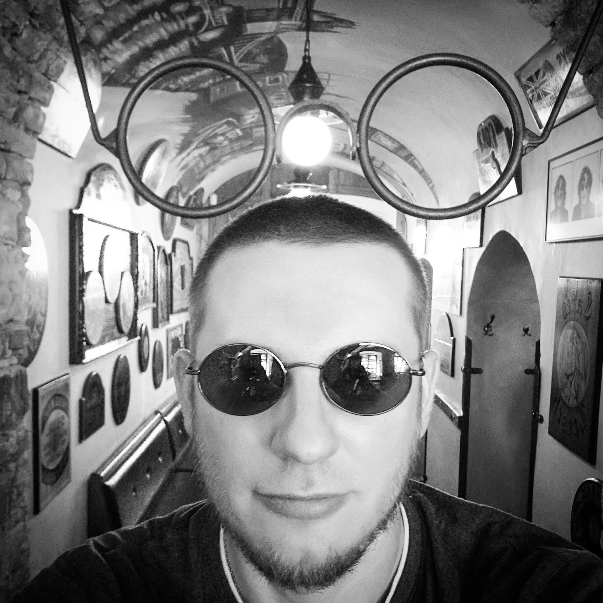 mag. Oliver Buček